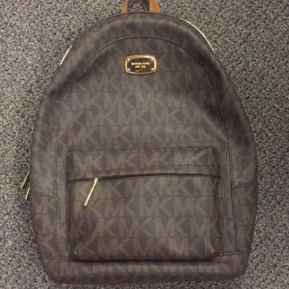 michael kors jet set logo backpack